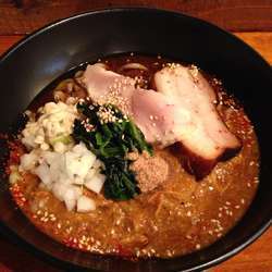 バリ島カレーまぜそば  900円