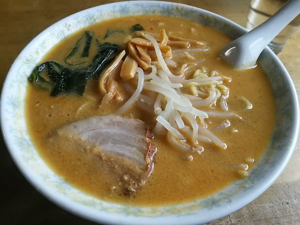 「四川風辛口ラーメン　（大盛り）」@ラーメンハウス とまとの写真