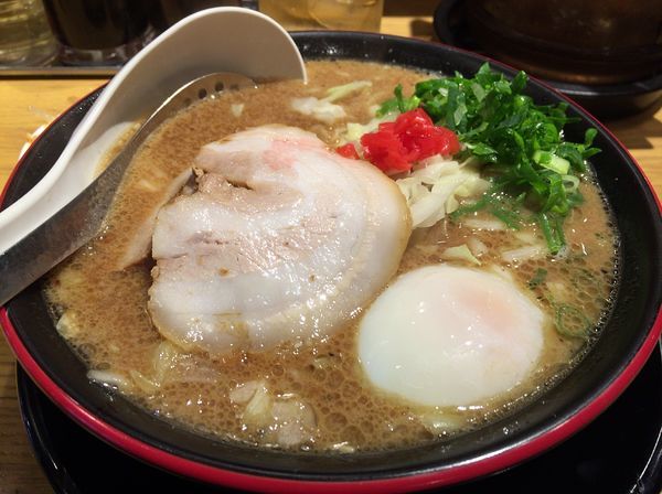 「ソースとんこつ（850円）」@博多一風堂 大宮店の写真