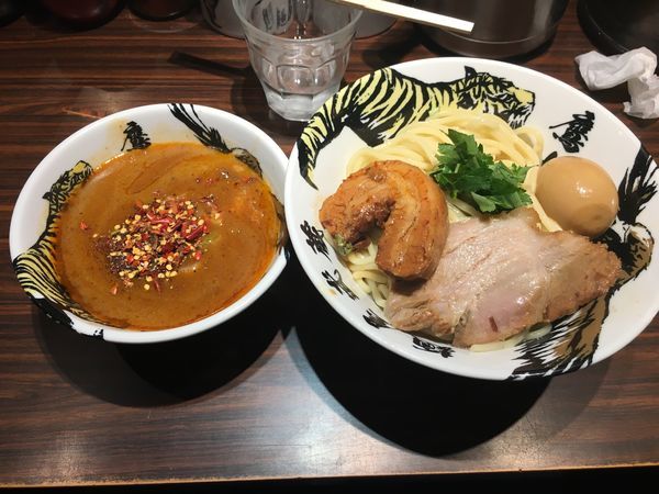 「つけ麺（辛さレベル3）」@麺屋武蔵 鷹虎の写真