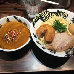 つけ麺（辛さレベル3）