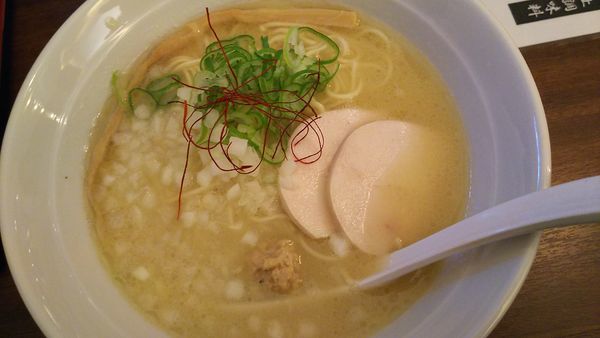 「濃厚鶏そば　塩」@濃厚鶏そば シロトリコの写真