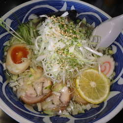 奥久慈しゃもらーめん (1,200円)