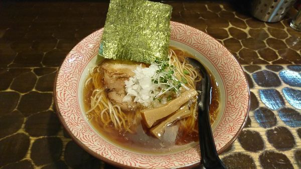 「煮干しそば　750円」@ラーメン 樂只の写真