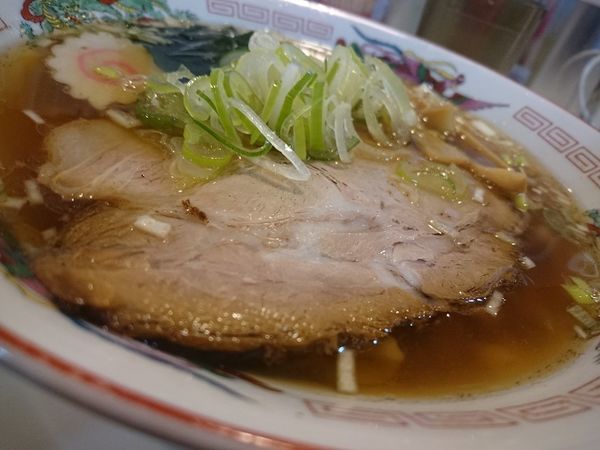 「ふるかわ平打ち煮干しそば」@煮干し中華専門店 つじ製麺所の写真