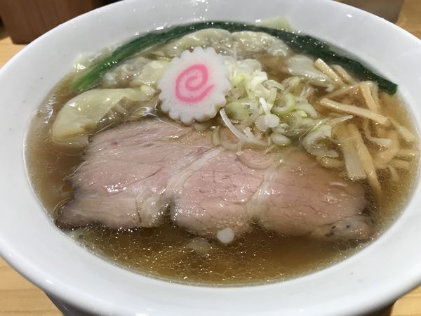 「ワンタン麺 限定」@麺ゃこもんの写真