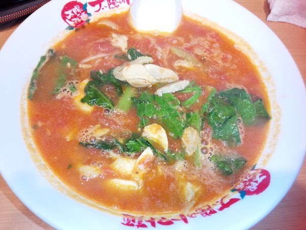 「太陽のトマト麺」@太陽のトマト麺 三田店の写真