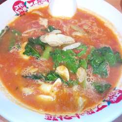 太陽のトマト麺