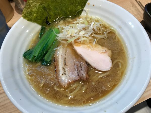 「醤油らーめん」@麺屋二代目 弘の写真