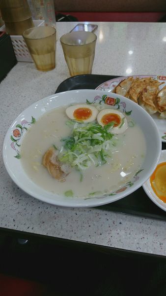 「牛骨ラーメン ￥518」@餃子の王将 下総中山店の写真