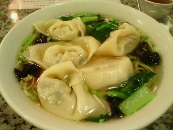 「ワンタン麺（塩）850円」@中国料理 上海 大町店の写真