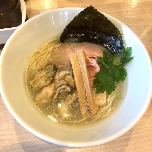 「牡蠣そば ￥850」@寿製麺よしかわ 坂戸店の写真