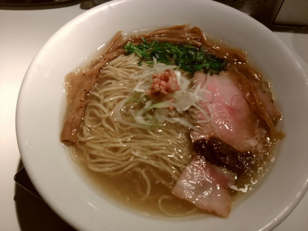 「塩そば　850円」@SOBAHOUSE金色不如帰の写真