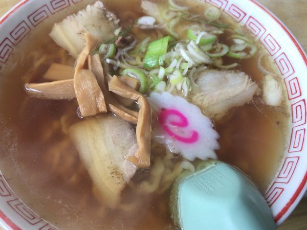 「らーめん（しょうゆ）600円」@食堂いとうの写真