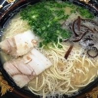 「ラーメン」@元祖博多中洲屋台ラーメン 一竜 茨城店の写真