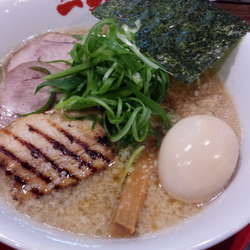 一力ラーメン+ライス