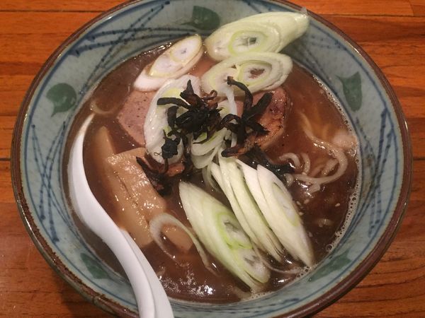 「らー麺」@魔乃巣の写真