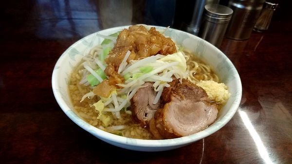 「小ラーメン 脂」@ラーメン二郎 めじろ台店の写真