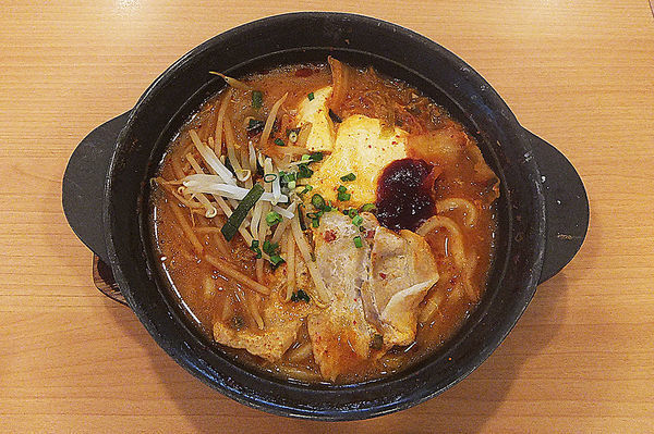 「特製本格辛口チゲ」@ガスト 越谷大袋店の写真