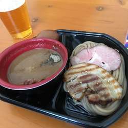 中華蕎麦とみ田  １２年目の濃厚豚骨魚介  全部のせ