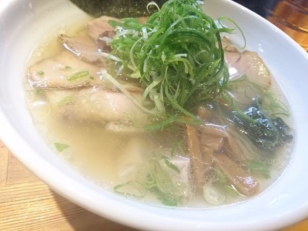 「肉塩」@ラーメン 巌哲の写真