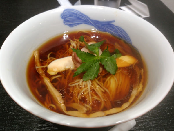 「清湯醤油　897円」@Japanes Ramen Noodle Lab Q 新宿高島屋 大北海道展の写真