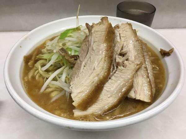 「ラーメン大」@魔人豚の写真