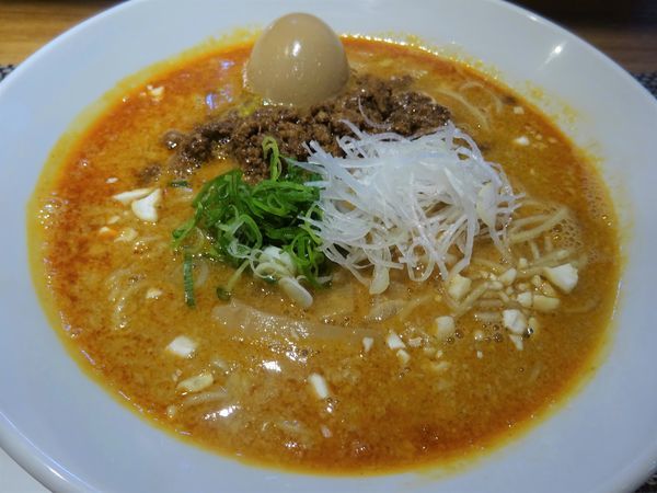 「もち豚の肉味噌坦々麺　　1100円」@生粋 花のれんの写真