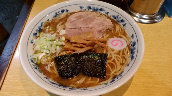 「中華そば大盛り（800円）」@くり山の写真