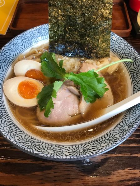 「淡口煮干しそば＋味玉」@麺屋 武平の写真