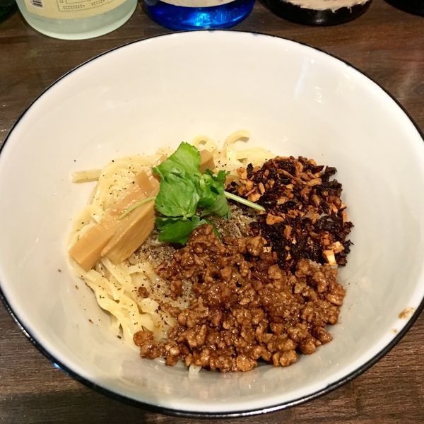 「まぜ soba 紫電 塩ダレ (900円)」@らぁ麺BAR 錦 iwamotoの写真
