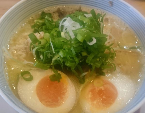 「特製純とりそば＋ランチライス」@らーめん天神下 大喜の写真