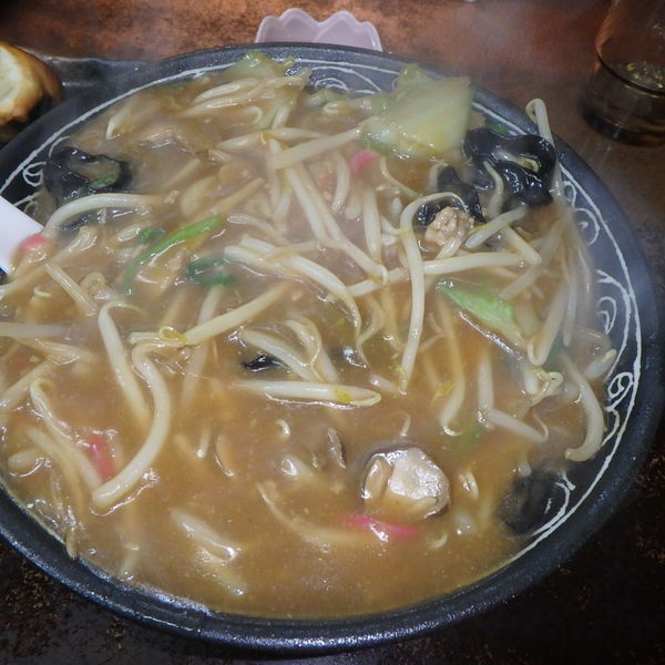 「ミソチャンポン(900円)半餃子(450円)半ライス(150」@ひさご亭 大野店の写真