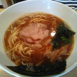 あごだしらーめん