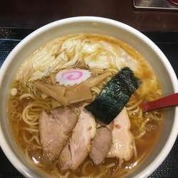 ワンタンメン 中