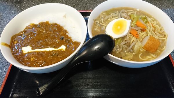 「（ランチ）ハーフセット　９００円　※」@米州の写真