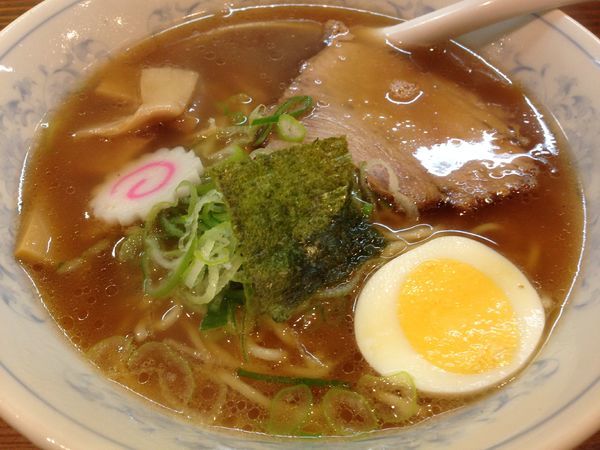 「ラーメン　￥７００」@麺屋 山岸の写真