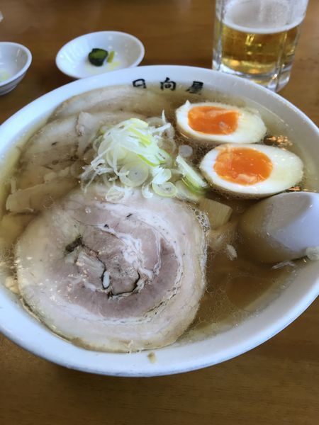 「チャーシューメン煮たまご」@青竹手打ちラーメン 日向屋の写真