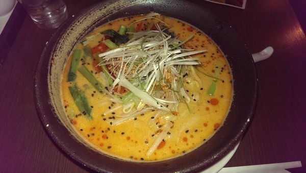 「坦々麺大盛り（ランチメニュー）」@紅高粱 柿生店の写真