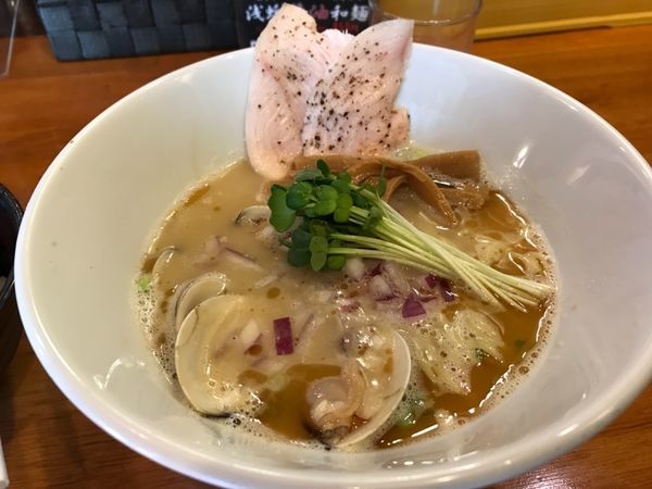 「ハマグリ白湯らあめん」@醤油と貝と麺そして人と夢の写真