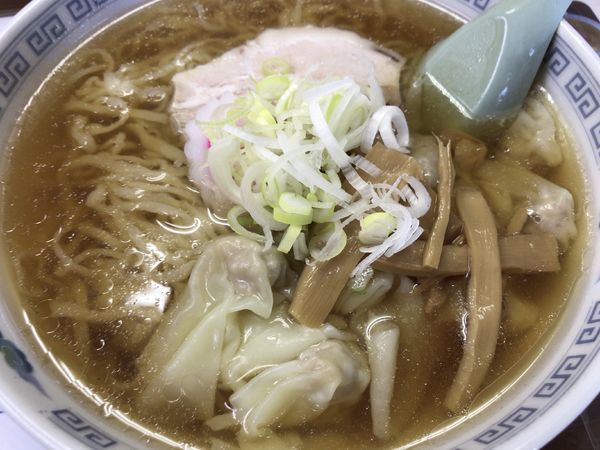 「ワンタンメン700円」@コムギの写真