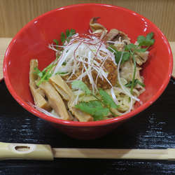 麻婆油そば850円