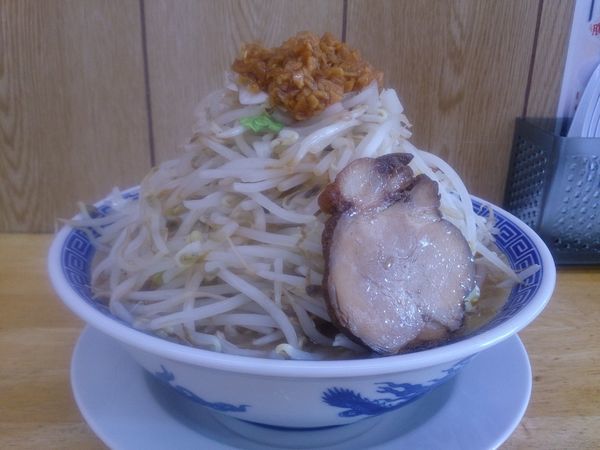「ふじそば（醤油）＋麺増し150g＋野菜増し」@勝神角ふじの写真