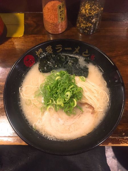 「ラーメン餃子セット」@博多ラーメン つるの写真