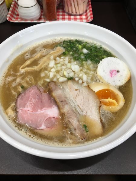 「しょうゆ」@麺や hideの写真