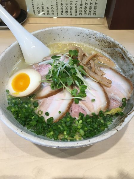 「しお」@麺や けせらせらの写真