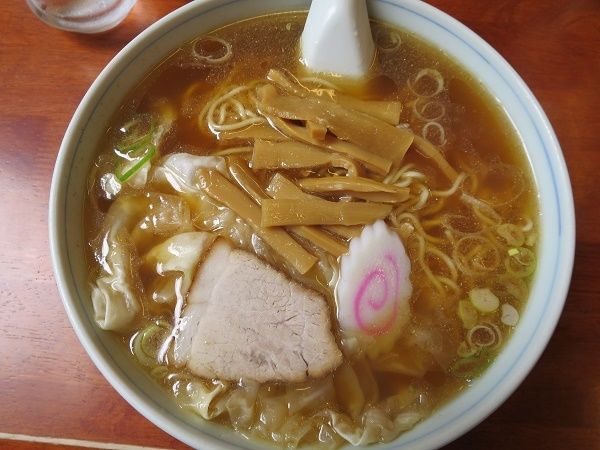 「ワンタン麺 1.5玉」@大勝軒の写真