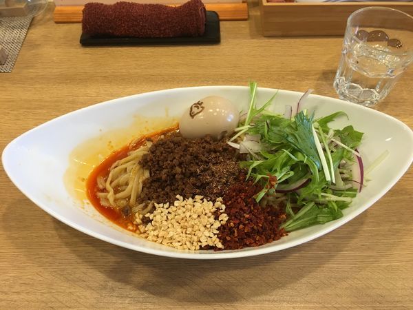 「汁なし坦々麺＋追い飯＋クーポン味玉」@手打中華そば 大賀110の写真