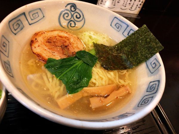 「龍ひげ塩らぁめん（エビ油）」@龍のひげ 常陸大宮店の写真