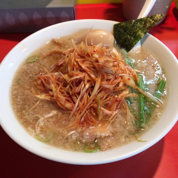 「味玉入りネギラーメン」@本格的豚骨そば まりぼの写真